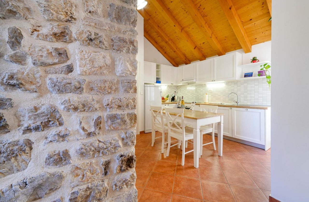 Apartments Festum Šibenik Exteriör bild